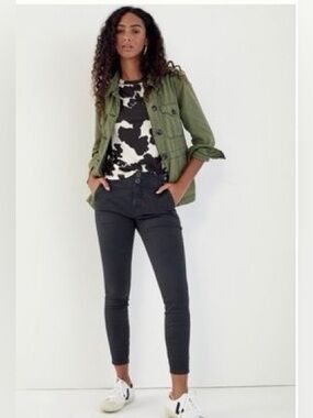 NWT Anthropologie pilcro high rise grey skinny 26 $128